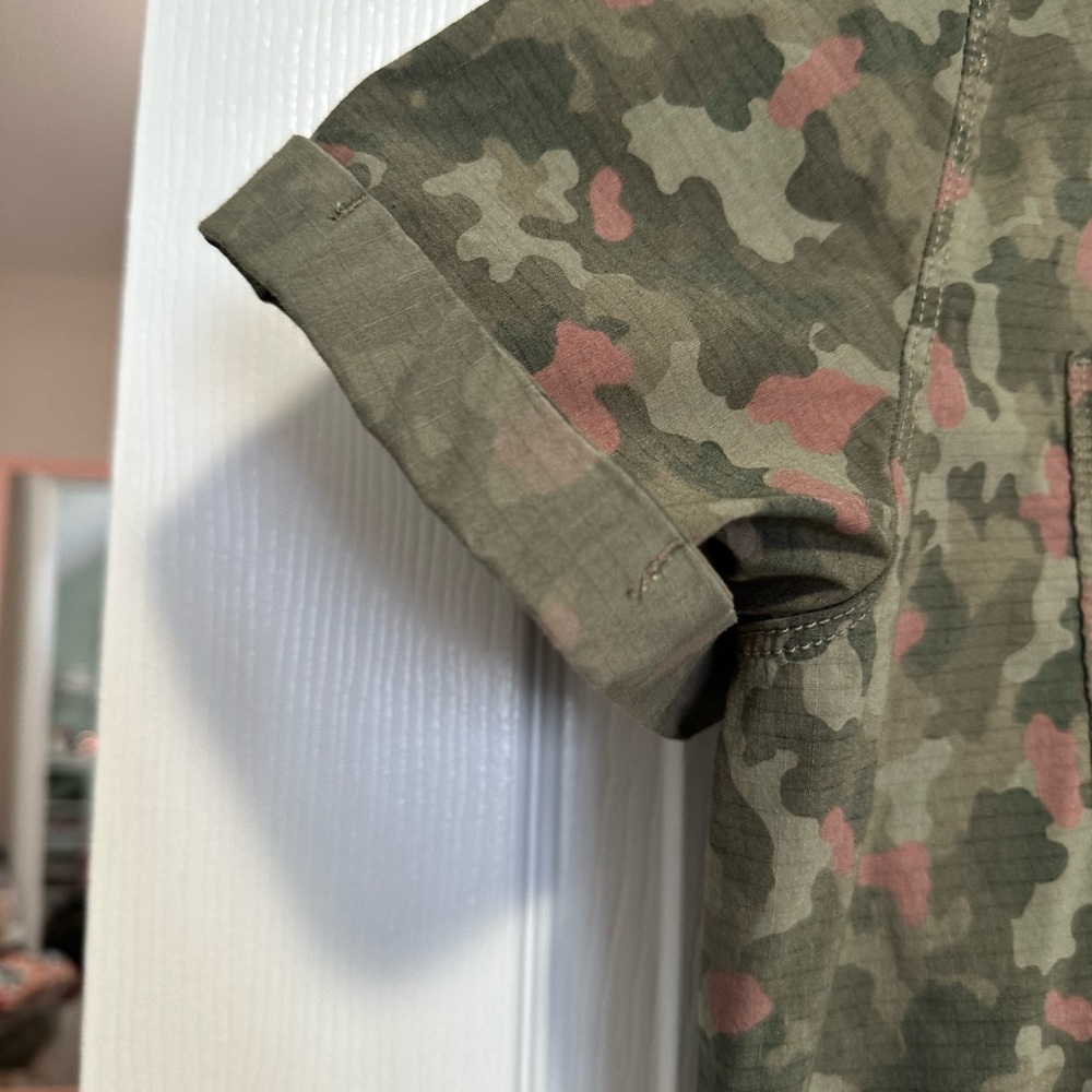 Title Nine Rosie Utility Short Romper - Wailea Camo, Dusty Olive, Size XL - Picture 3 of 10